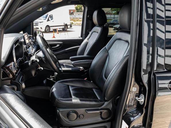 Mercedes-Benz V-Класс III (W447) Рестайлинг с пробегом 2019 года, цена 4 849 000 рублей, 142790 км, минивэн, Автокод Объявления