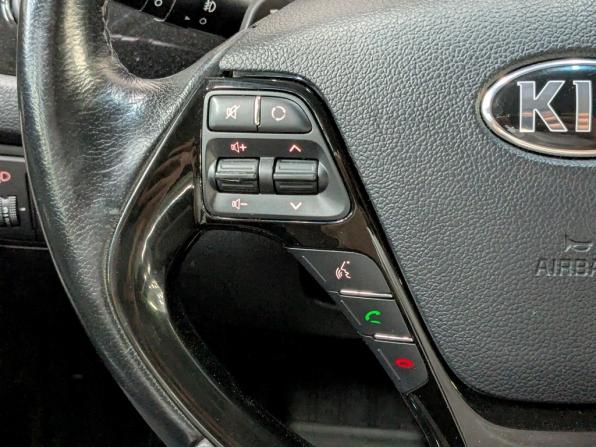 Kia Ceed II с пробегом 2015 года, цена 1 255 000 рублей, 118804 км, универсал, Автокод Объявления