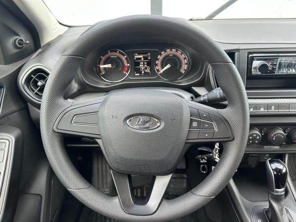 Lada (ВАЗ) Iskra с пробегом 2025 года, цена 1 395 000 рублей, 1246 км, седан, Автокод Объявления