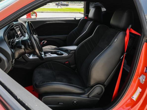 Dodge Challenger III Рестайлинг 2 с пробегом 2020 года, цена 3 799 000 рублей, 37887 км, купе, Автокод Объявления