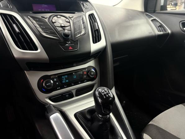 Ford Focus III с пробегом 2012 года, цена 929 900 рублей, 187000 км, универсал, Автокод Объявления