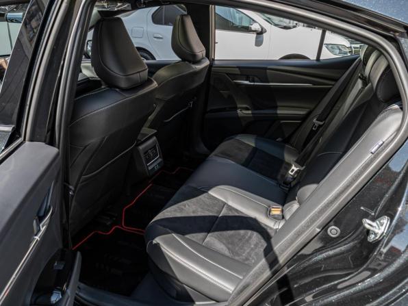 Toyota Camry IX (XV80) China Market с пробегом 2025 года, цена 4 399 000 рублей, 55 км, седан, Автокод Объявления