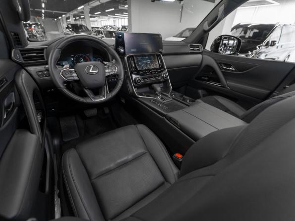 Lexus LX IV с пробегом 2025 года, цена 17 300 000 рублей, 19 км, внедорожник, Автокод Объявления