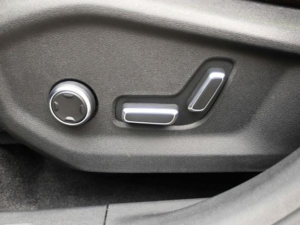 Geely Monjaro I с пробегом 2023 года, цена 3 039 000 рублей, 50880 км, внедорожник, Автокод Объявления