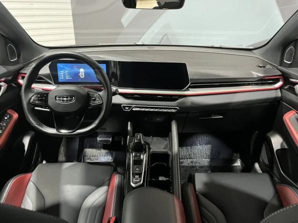 Geely Coolray I Рестайлинг с пробегом 2023 года, цена 1 965 000 рублей, 40477 км, внедорожник, Автокод Объявления
