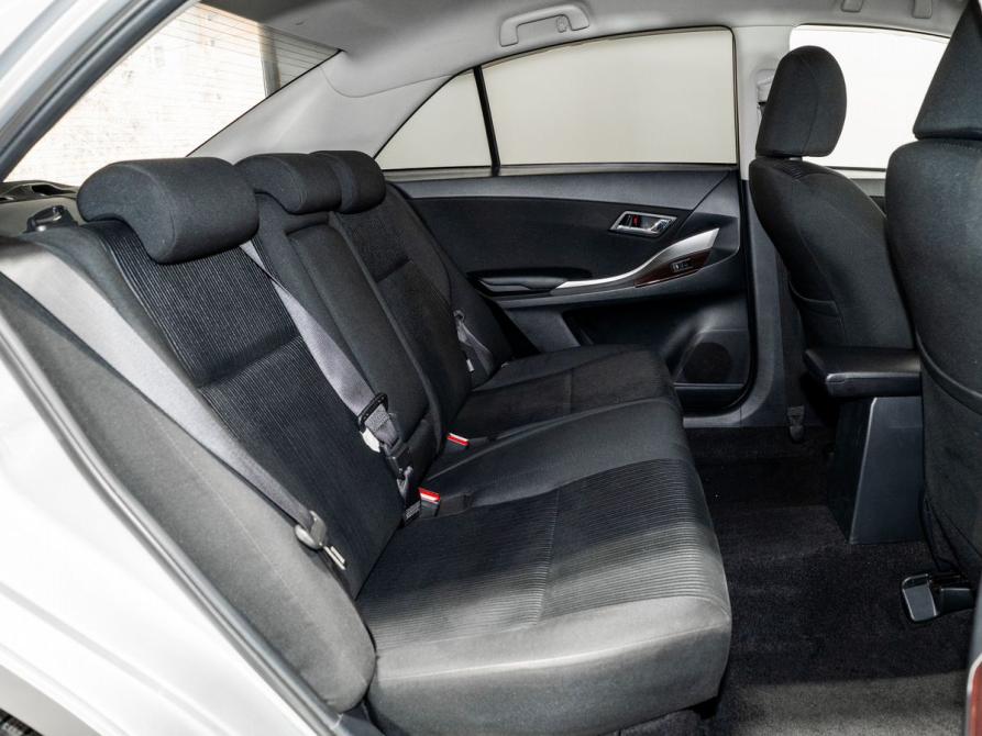 Toyota Allion II Рестайлинг 2 Чита  - изображение 5
