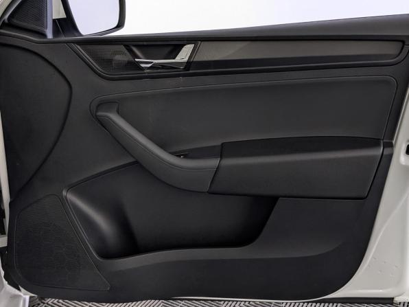 Skoda Rapid II с пробегом 2021 года, цена 1 185 000 рублей, 191458 км, лифтбек, Автокод Объявления