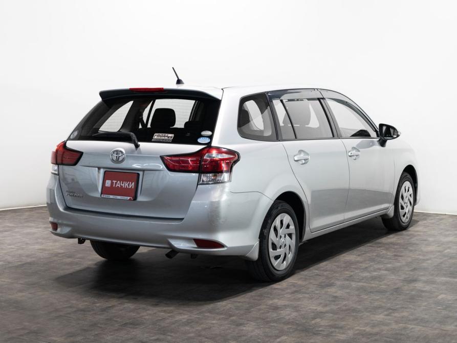 Toyota Corolla XI (E160 E170 E180) Рестайлинг 1 Чита  - изображение 3