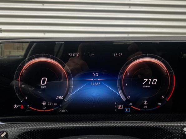 Mercedes-Benz A-Класс IV (W177) с пробегом 2021 года, цена 2 940 000 рублей, 71237 км, хэтчбек, Автокод Объявления