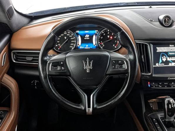 Maserati Levante I с пробегом 2017 года, цена 3 155 000 рублей, 178554 км, внедорожник, Автокод Объявления