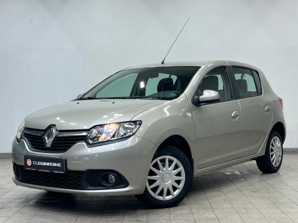 Renault Sandero II с пробегом 2018 года, цена 899 000 рублей, 44000 км, хэтчбек, Автокод Объявления