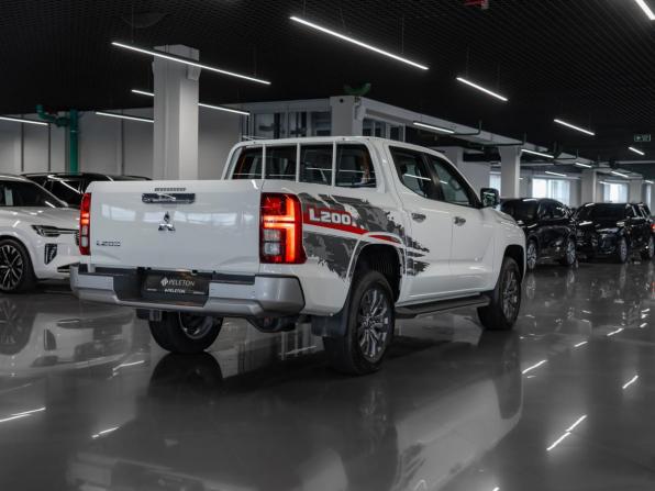 Mitsubishi L200 VI с пробегом 2025 года, цена 5 500 000 рублей, 50 км, пикап, Автокод Объявления