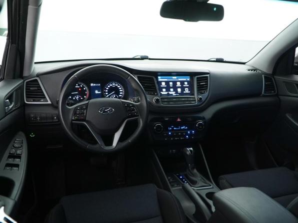 Hyundai Tucson III с пробегом 2018 года, цена 1 849 000 рублей, 111427 км, внедорожник, Автокод Объявления