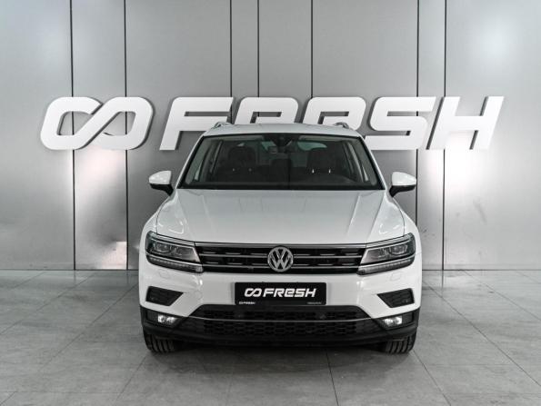 Volkswagen Tiguan II с пробегом 2019 года, цена 2 399 000 рублей, 144044 км, внедорожник, Автокод Объявления