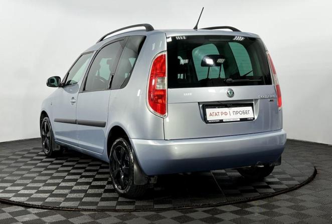 Skoda Roomster I Рестайлинг с пробегом 2011 года, цена 645 000 рублей, 114533 км, компактвэн, Автокод Объявления