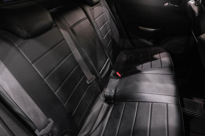 Opel Astra J Рестайлинг с пробегом 2011 года, цена 849 000 рублей, 200000 км, хэтчбек, Автокод Объявления