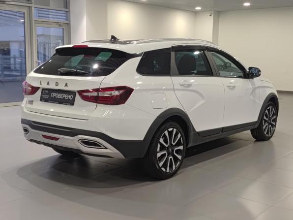 Lada (ВАЗ) Vesta I Рестайлинг (NG) с пробегом 2024 года, цена 1 595 000 рублей, 6833 км, универсал, Автокод Объявления