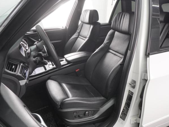 BMW X5 II (E70) Рестайлинг с пробегом 2013 года, цена 2 862 000 рублей, 147271 км, внедорожник, Автокод Объявления