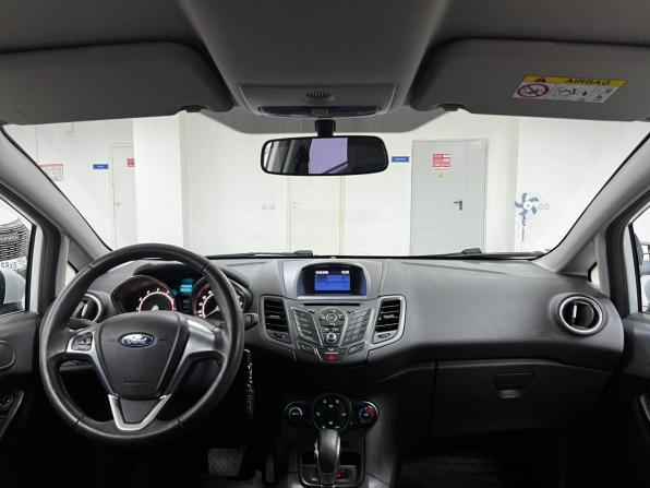 Ford Fiesta Mk6 Рестайлинг с пробегом 2016 года, цена 920 000 рублей, 68336 км, седан, Автокод Объявления