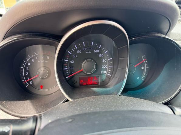 Kia Rio III с пробегом 2013 года, цена 750 000 рублей, 128873 км, хэтчбек, Автокод Объявления