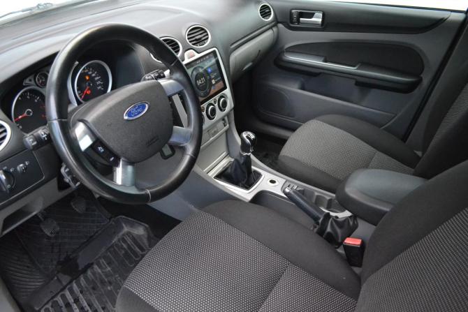 Ford Focus II Рестайлинг с пробегом 2011 года, цена 590 000 рублей, 237825 км, хэтчбек, Автокод Объявления