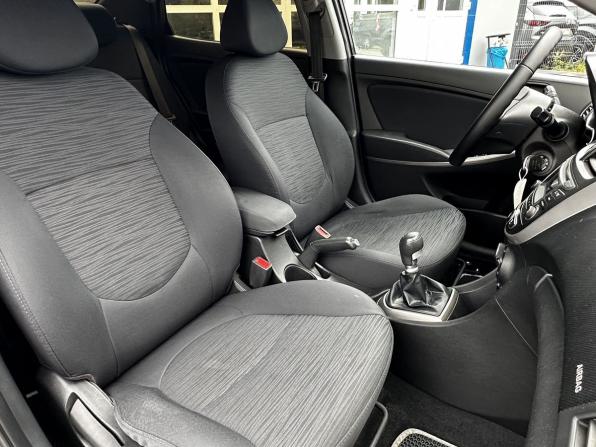 Hyundai Solaris I Рестайлинг с пробегом 2015 года, цена 799 000 рублей, 225312 км, седан, Автокод Объявления