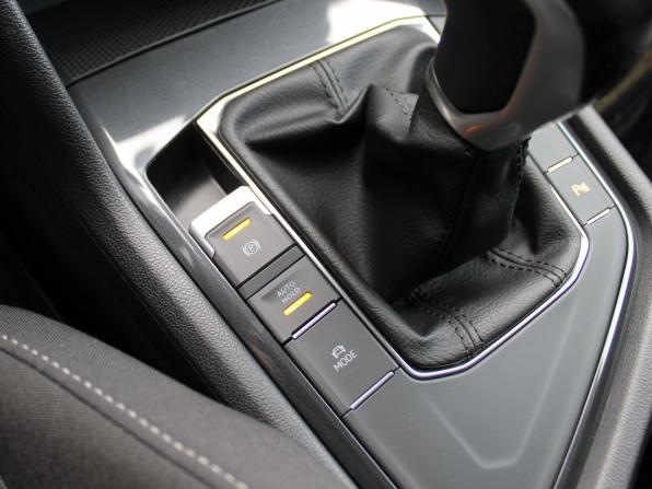 Volkswagen Tiguan II Рестайлинг с пробегом 2021 года, цена 3 029 000 рублей, 29356 км, внедорожник, Автокод Объявления