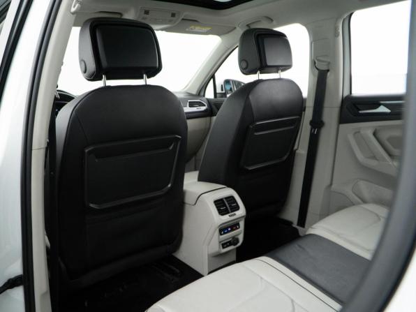 Volkswagen Tiguan II с пробегом 2019 года, цена 3 235 055 рублей, 135256 км, внедорожник, Автокод Объявления