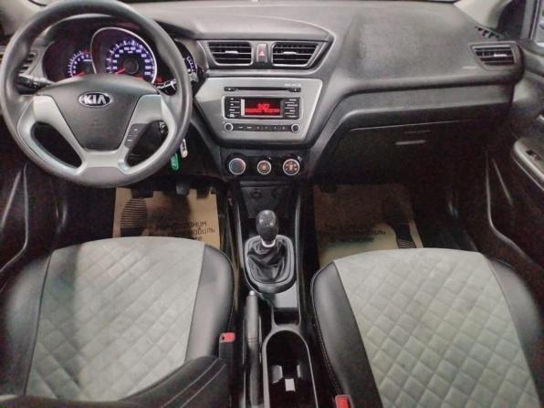 Kia Rio III Рестайлинг с пробегом 2015 года, цена 788 300 рублей, 152550 км, седан, Автокод Объявления