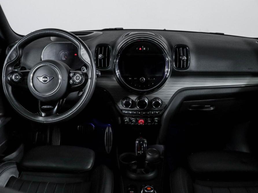 Mini Countryman II Рестайлинг Москва  - изображение 13