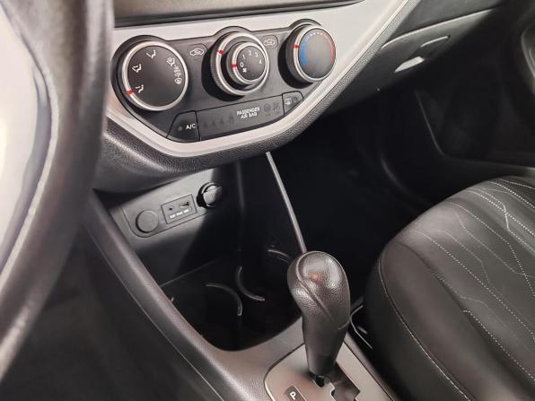 Kia Picanto II с пробегом 2012 года, цена 875 000 рублей, 63462 км, хэтчбек, Автокод Объявления