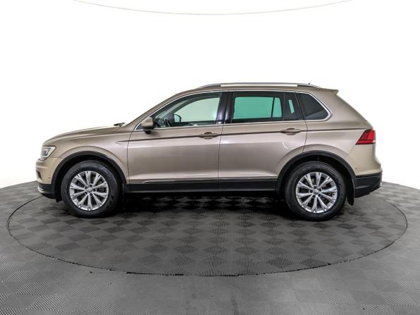Volkswagen Tiguan II с пробегом 2017 года, цена 2 245 000 рублей, 74102 км, внедорожник, Автокод Объявления