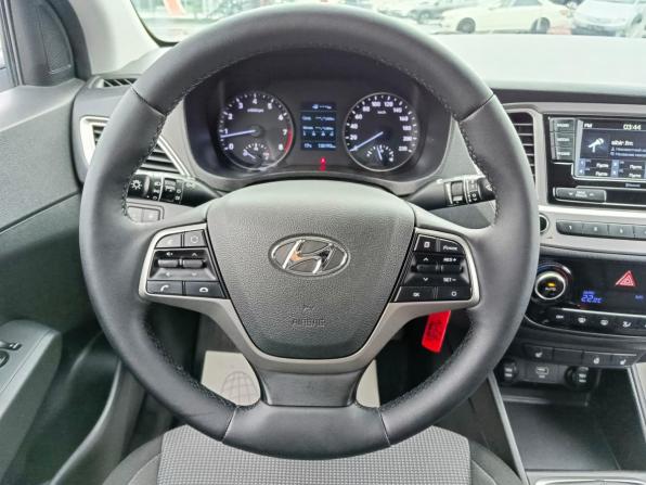 Hyundai Solaris II с пробегом 2019 года, цена 1 199 995 рублей, 138159 км, седан, Автокод Объявления