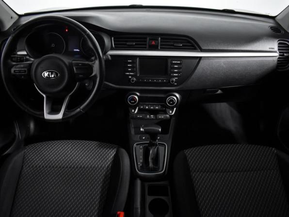 Kia Rio IV с пробегом 2018 года, цена 1 389 000 рублей, 97456 км, хэтчбек, Автокод Объявления