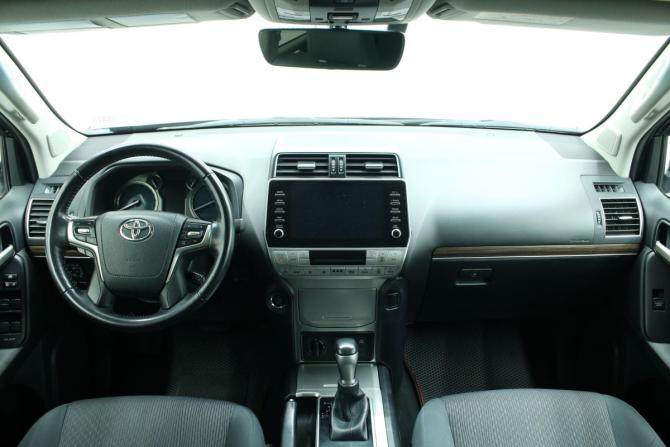 Toyota Land Cruiser Prado 150 Series Рестайлинг 3 с пробегом 2022 года, цена 6 656 000 рублей, 110900 км, внедорожник, Автокод Объявления
