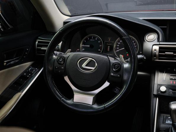 Lexus IS III с пробегом 2014 года, цена 2 900 000 рублей, 180826 км, седан, Автокод Объявления