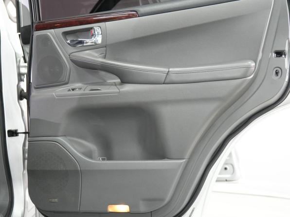 Lexus LX III с пробегом 2008 года, цена 2 950 000 рублей, 260265 км, внедорожник, Автокод Объявления