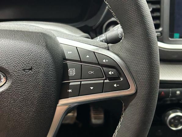 Lada (ВАЗ) Aura с пробегом 2025 года, цена 1 700 000 рублей, 90 км, седан, Автокод Объявления