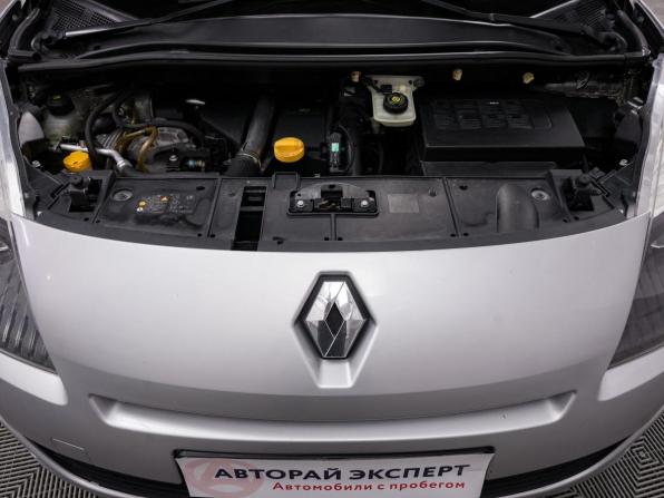 Renault Scenic III с пробегом 2010 года, цена 746 000 рублей, 252400 км, минивэн, Автокод Объявления