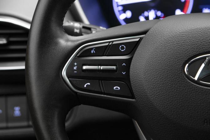 Hyundai Santa Fe IV с пробегом 2019 года, цена 2 900 000 рублей, 94764 км, внедорожник, Автокод Объявления