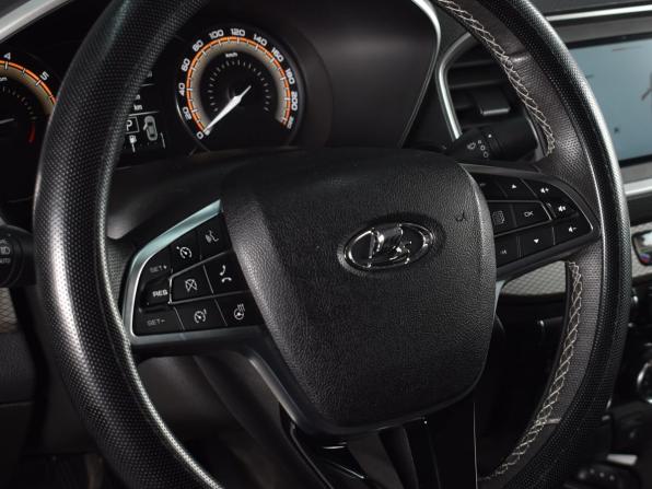Lada (ВАЗ) Vesta I Рестайлинг (NG) с пробегом 2024 года, цена 1 319 995 рублей, 44242 км, седан, Автокод Объявления