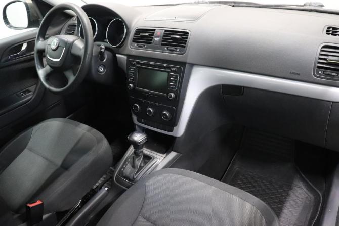 Skoda Yeti I с пробегом 2012 года, цена 768 000 рублей, 138655 км, внедорожник, Автокод Объявления