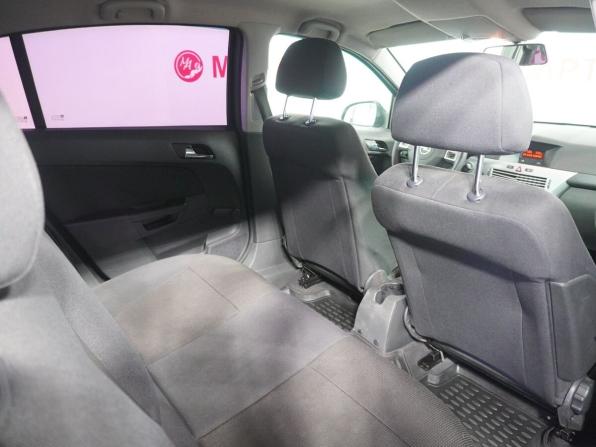 Opel Astra H Рестайлинг с пробегом 2011 года, цена 545 000 рублей, 199183 км, седан, Автокод Объявления