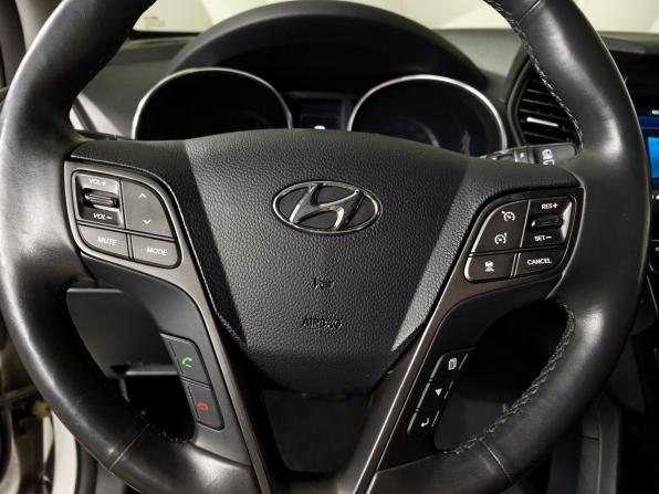 Hyundai Santa Fe III Рестайлинг с пробегом 2016 года, цена 2 193 000 рублей, 106221 км, внедорожник, Автокод Объявления