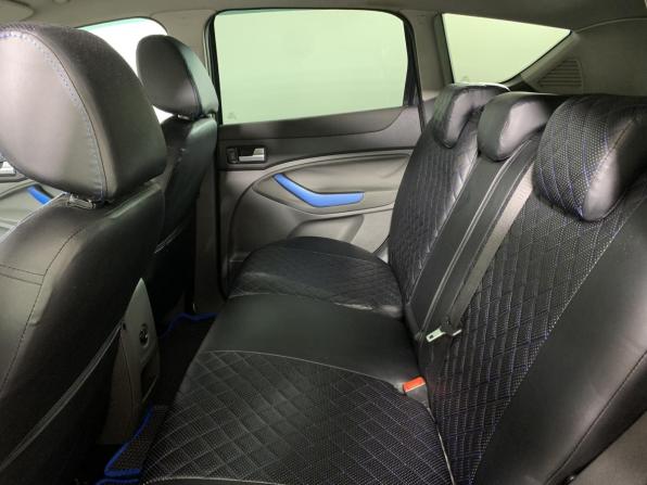 Ford Kuga I с пробегом 2009 года, цена 555 000 рублей, 388741 км, внедорожник, Автокод Объявления