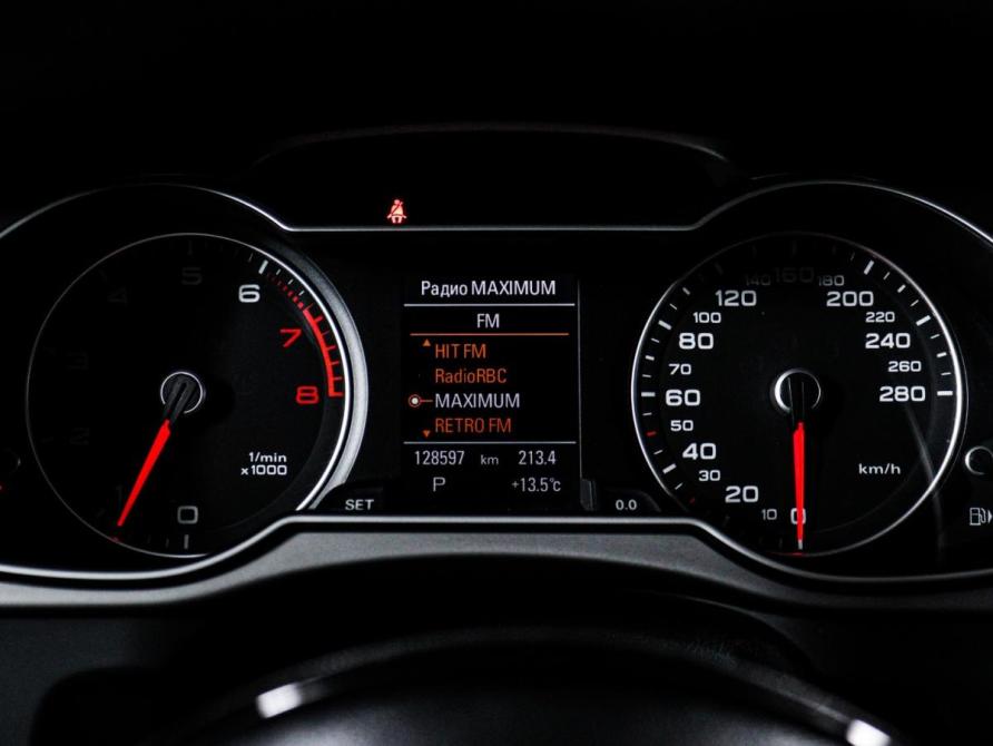 Audi A4 IV (B8) Рестайлинг Москва  - изображение 9