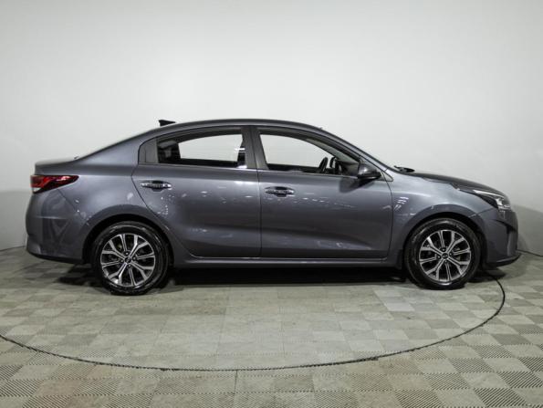 Kia Rio IV Рестайлинг с пробегом 2021 года, цена 1 950 000 рублей, 63383 км, седан, Автокод Объявления