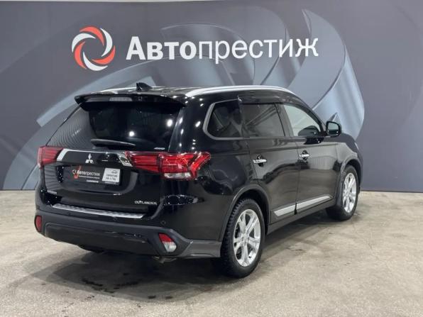 Mitsubishi Outlander III Рестайлинг 3 с пробегом 2019 года, цена 2 540 000 рублей, 135800 км, внедорожник, Автокод Объявления
