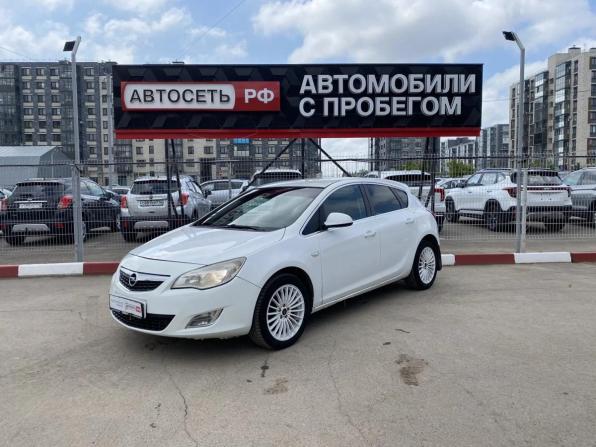 Opel Astra J с пробегом 2010 года, цена 688 750 рублей, 133340 км, хэтчбек, Автокод Объявления
