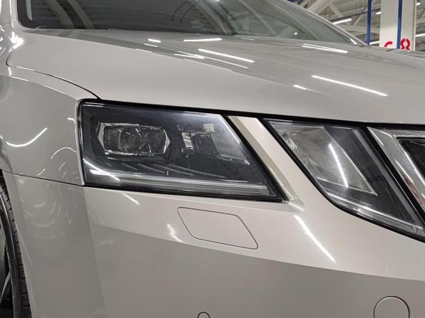 Skoda Octavia III (A7) Рестайлинг с пробегом 2017 года, цена 1 885 000 рублей, 154868 км, лифтбек, Автокод Объявления